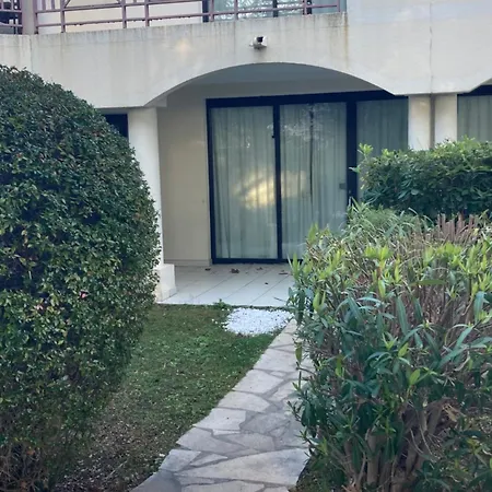 Dans Résidence Avec Piscine Vue Appartement *